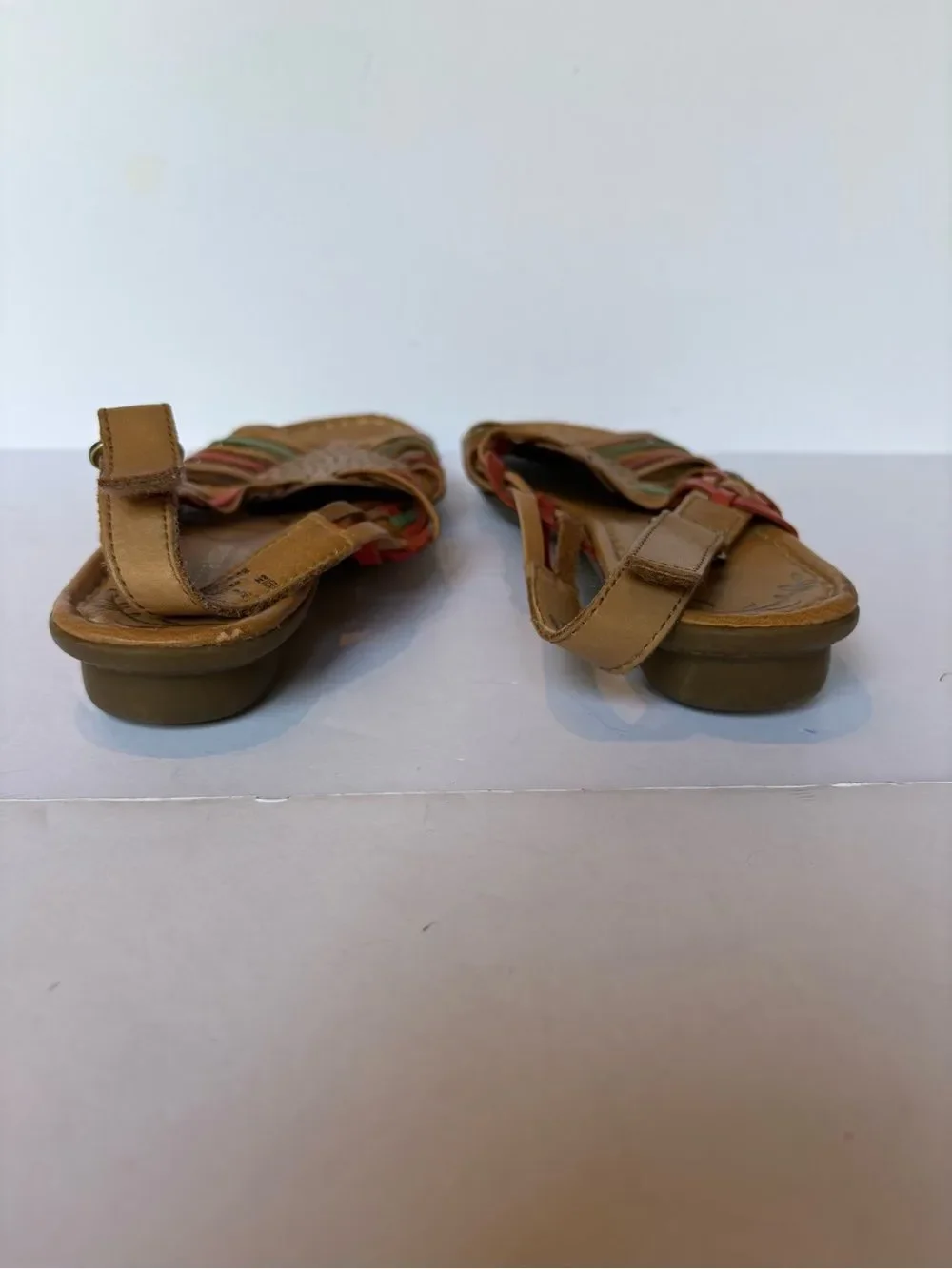 Naturalizer Women’s Tan Multicolor Strappy Leather Sandals Size 8N